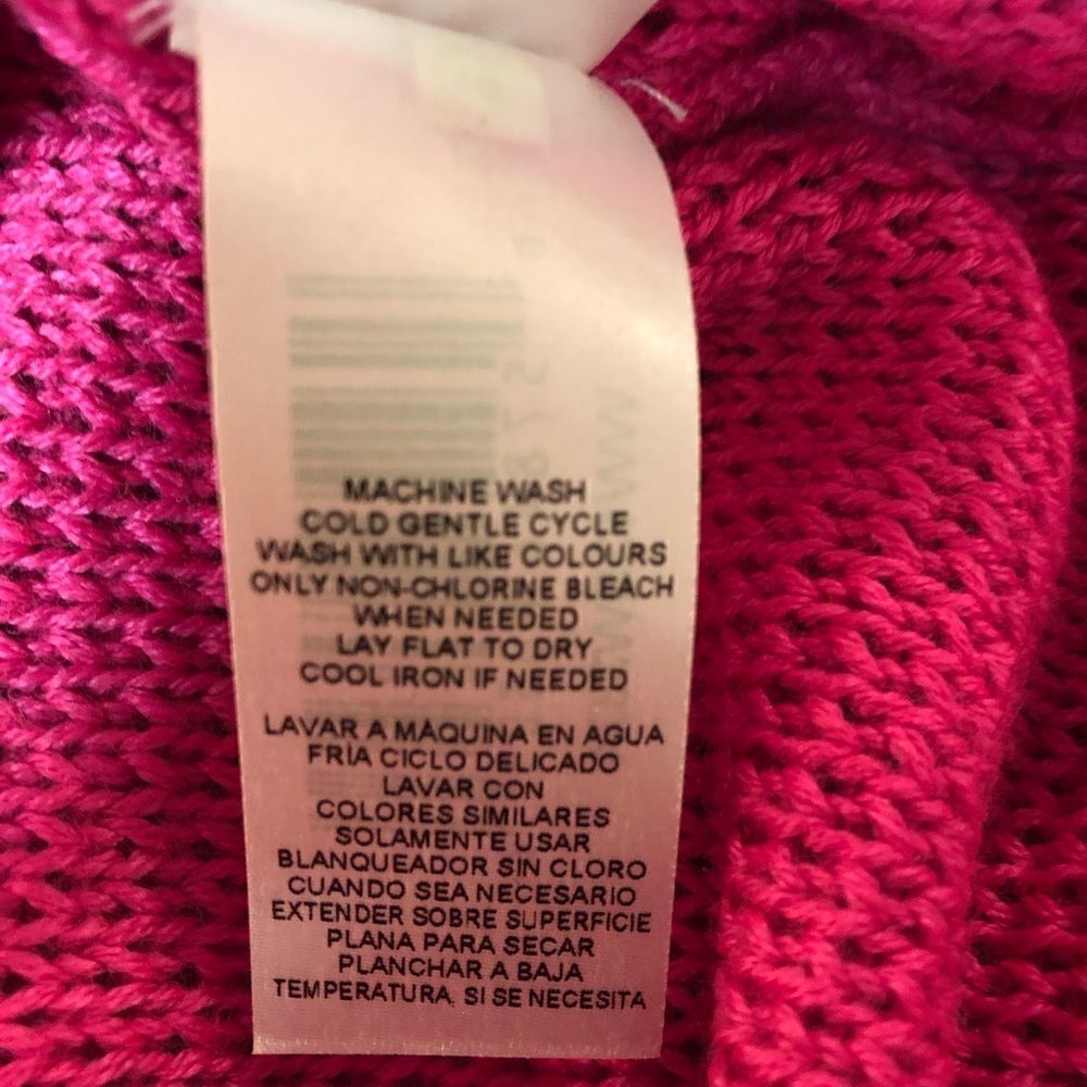 Joe Fresh sweater  - Picture 3 of 5